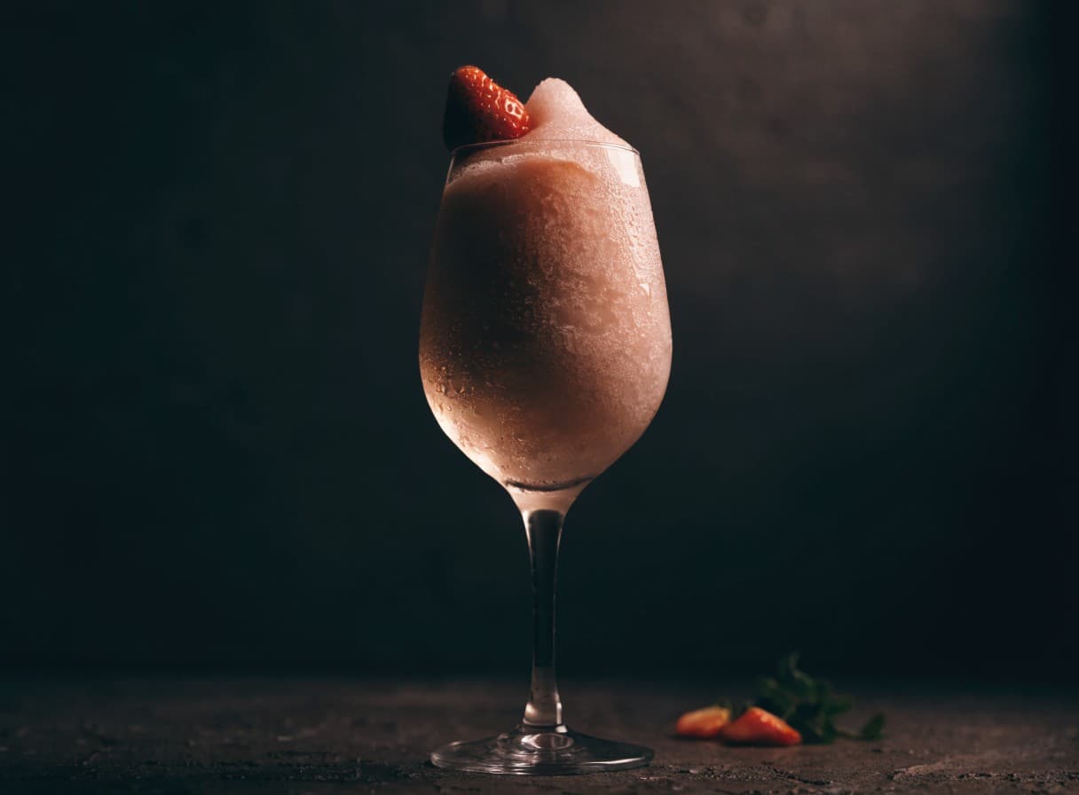 Frosé (Frozen Rosé)